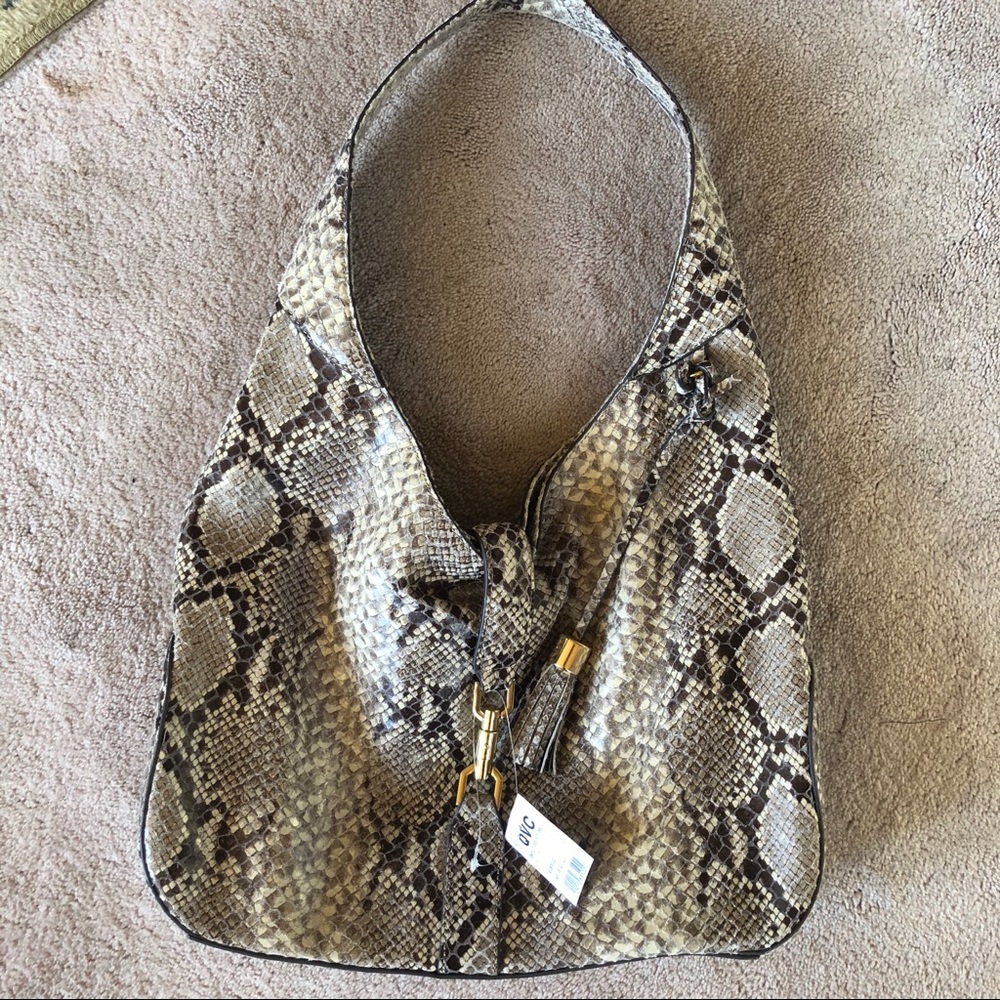 G.I.L.I genuine leather snakeskin purse
